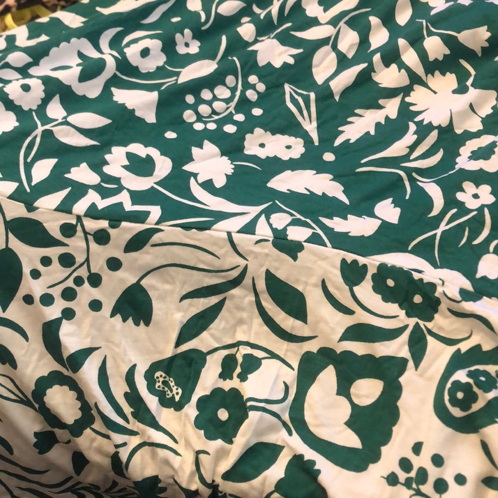 BODEN GREEN FLORAL MIDI DRESS - Picture 3 of 3